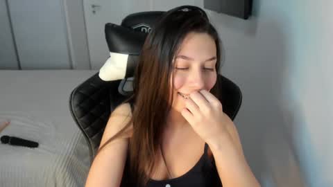 Snapshot of addavalery chatting on 12.04.24 Adda online show from 12.04.24