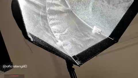 A D D I S O N  online show from 10.29.25