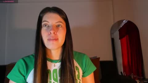 Snapshot of adela_parker chatting on 03.11.25 Adela Parker  online show from 03.11.25