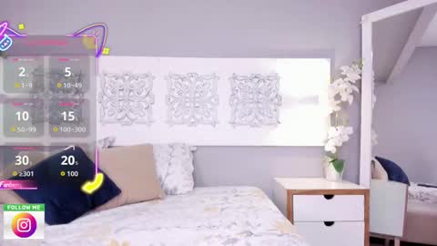 Snapshot of adelaa_11 chatting on 09.27.25 Adela Worsth online show from 09.27.25