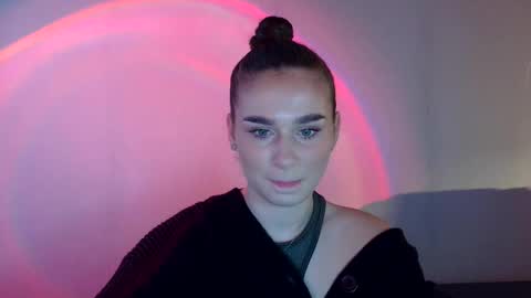 Adele Amore online show from 03.04.25