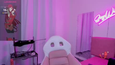 Snapshot of adele_latinlady chatting on 02.23.25 Sofi online show from 02.23.25