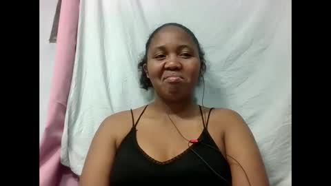 adelealy online show from 10.08.25