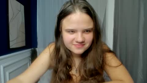 adelecruzz online show from 04.08.26