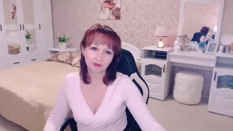 AdeleMoran online show from 12.05.24