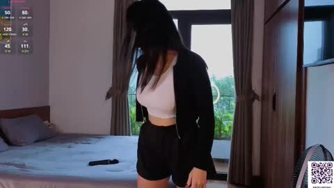 Adelia online show from 10.26.25