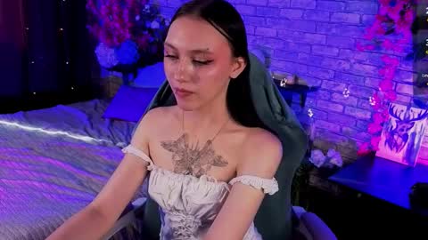 miss Ada online show from 09.15.25