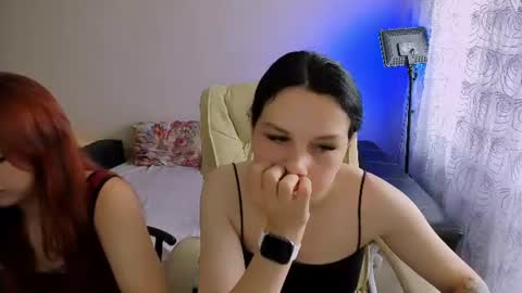 adelina_xxx online show from 06.18.26