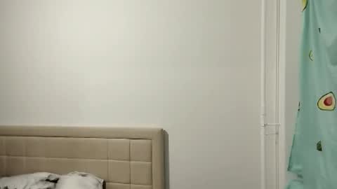 Anna online show from 02.04.26