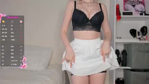 adelins_peach online show from 01.15.26