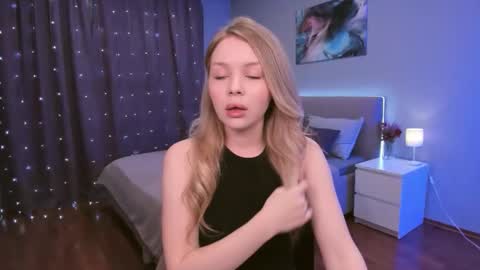 adelllovely online show from 12.02.25