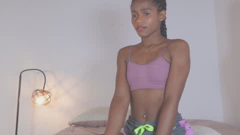 Snapshot of adelyn_x chatting on 01.10.25  instragram adelyn 111 online show from 01.10.25