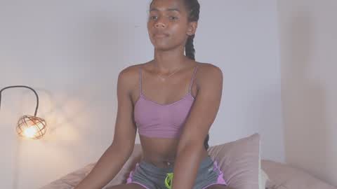 Snapshot of adelyn_x chatting on 01.10.25  instragram adelyn 111 online show from 01.10.25