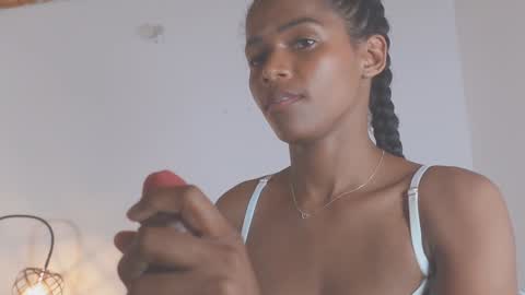 Snapshot of adelyn_x chatting on 01.12.25  instragram adelyn 111 online show from 01.12.25