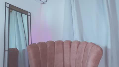 Snapshot of adelyn_x chatting on 03.06.25  instragram adelyn 111 online show from 03.06.25
