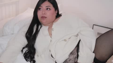 Snapshot of adia_ chatting on 01.24.25 adia_ online show from 01.24.25