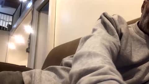 Snapshot of adick_ting chatting on 10.25.25 adick_ting online show from 10.25.25