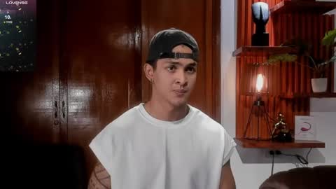 Adonis online show from 12.04.24