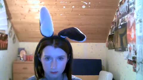 Snapshot of adorable_sparkle chatting on 02.10.25 adorable_sparkle online show from 02.10.25