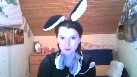 Snapshot of adorable_sparkle chatting on 02.11.25 adorable_sparkle online show from 02.11.25