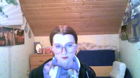 Snapshot of adorable_sparkle chatting on 02.11.25 adorable_sparkle online show from 02.11.25