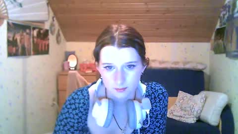Snapshot of adorable_sparkle chatting on 02.14.25 adorable_sparkle online show from 02.14.25