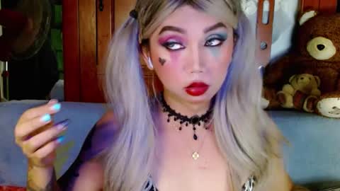 Snapshot of adorableslutxxx chatting on 12.15.24 jasmine online show from 12.15.24
