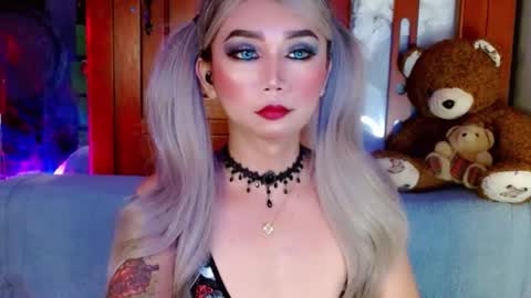Snapshot of adorableslutxxx chatting on 12.16.24 jasmine online show from 12.16.24
