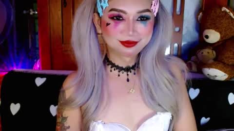 Snapshot of adorableslutxxx chatting on 12.29.24 jasmine online show from 12.29.24