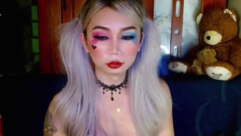 Snapshot of adorableslutxxx chatting on 01.16.25 jasmine online show from 01.16.25