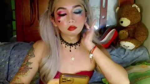 Snapshot of adorableslutxxx chatting on 01.30.25 jasmine online show from 01.30.25