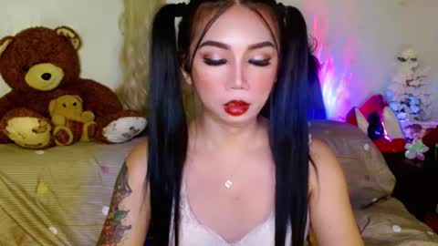 Snapshot of adorableslutxxx chatting on 02.12.25 jasmine online show from 02.12.25