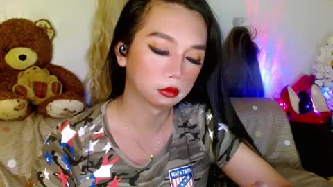 Snapshot of adorableslutxxx chatting on 02.15.25 jasmine online show from 02.15.25