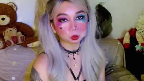 Snapshot of adorableslutxxx chatting on 02.19.25 jasmine online show from 02.19.25