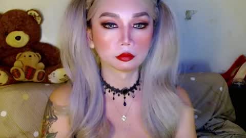Snapshot of adorableslutxxx chatting on 03.06.25 jasmine online show from 03.06.25