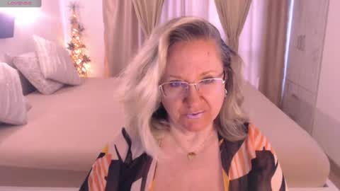 Cryna online show from 01.12.25