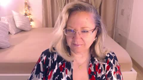 Cryna online show from 02.26.25