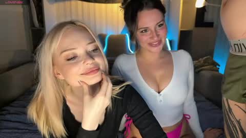 Dorothy Mayfield online show from 03.25.26