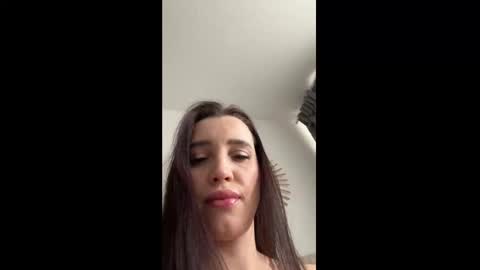 Snapshot of adrenaline_rush_ chatting on 01.13.25 Victoria online show from 01.13.25