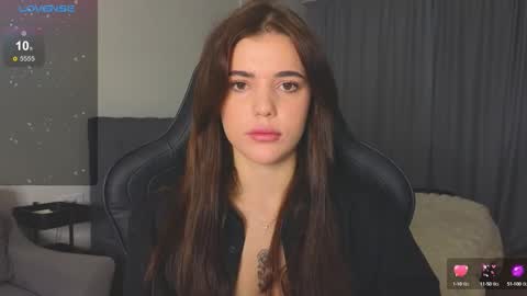 Adriana online show from 10.12.25