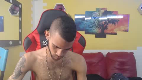 Snapshot of adri_sexboy chatting on 12.12.24 adri_sexboy online show from 12.12.24