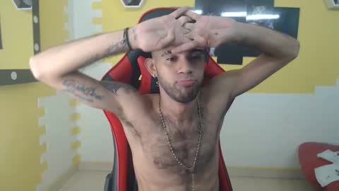 Snapshot of adri_sexboy chatting on 12.24.24 adri_sexboy online show from 12.24.24