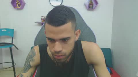 Snapshot of adri_sexboy chatting on 01.25.25 adri_sexboy online show from 01.25.25