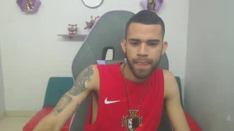 Snapshot of adri_sexboy chatting on 01.31.25 adri_sexboy online show from 01.31.25