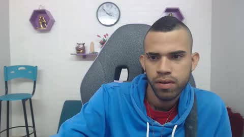 Snapshot of adri_sexboy chatting on 03.03.25 adri_sexboy online show from 03.03.25