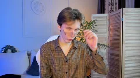 Adrian online show from 12.21.24