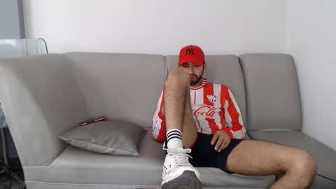 Adrian Falcon online show from 06.05.26