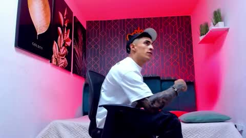   online show from 09.26.25