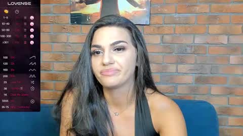 Snapshot of adriana1_ chatting on 09.26.25 Adriana online show from 09.26.25