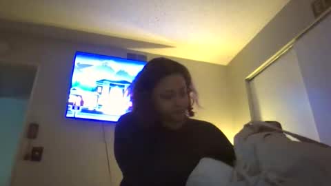 Snapshot of adriana318798 chatting on 02.14.26 Princess Adri online show from 02.14.26